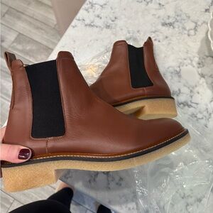 Everlane The Italian Leather Chelsea Boots in Tobacco New Womens Booties